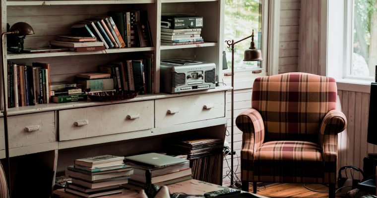 The 6 Best Reading Chairs 2020