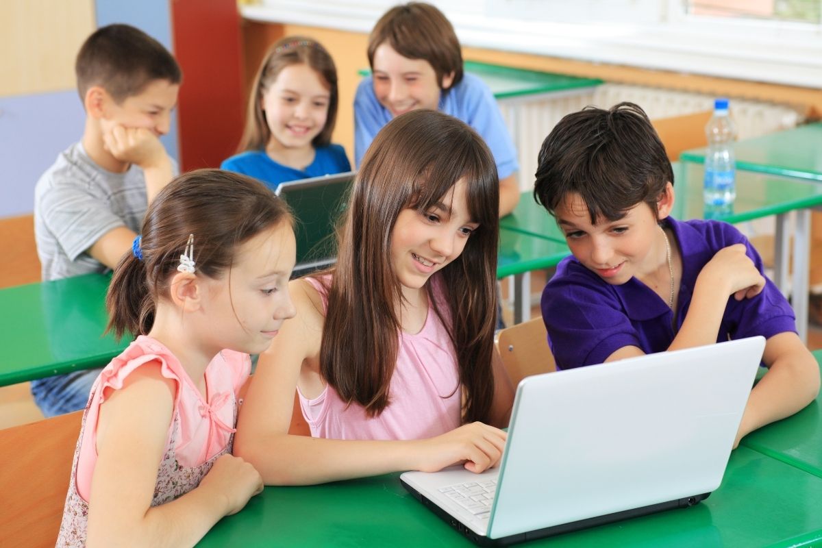 How to Use Blooket in the Classroom - A Tutor